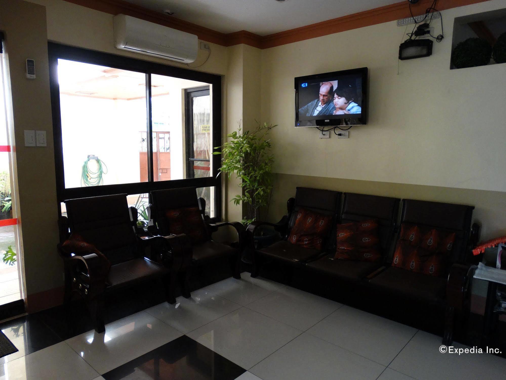 Imperial Ridge Pension House Tagbilaran Exterior foto